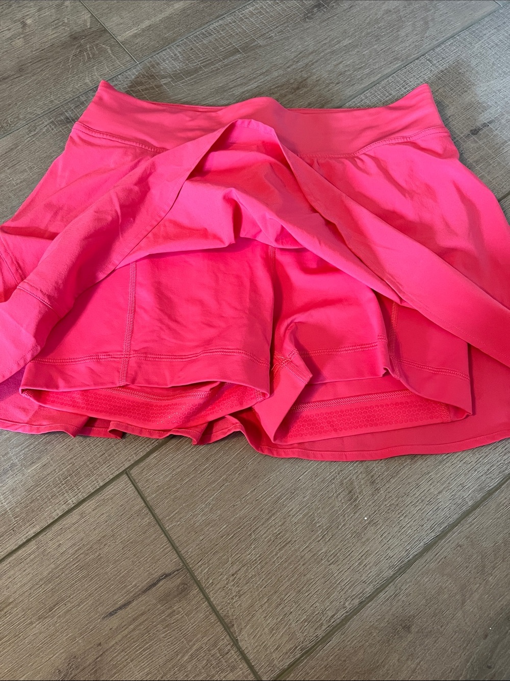 Lululemon lightweight high rise tennis skirt - Picture 3 of 5